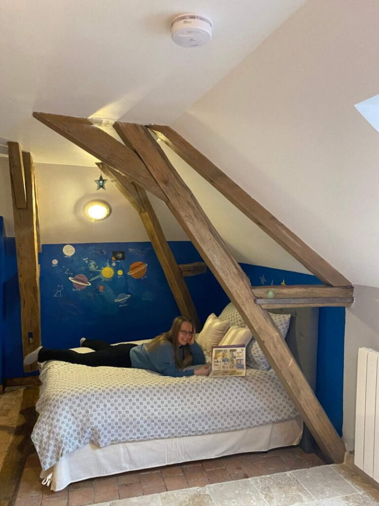 gîte dans le Morvan la famille est dans les blés