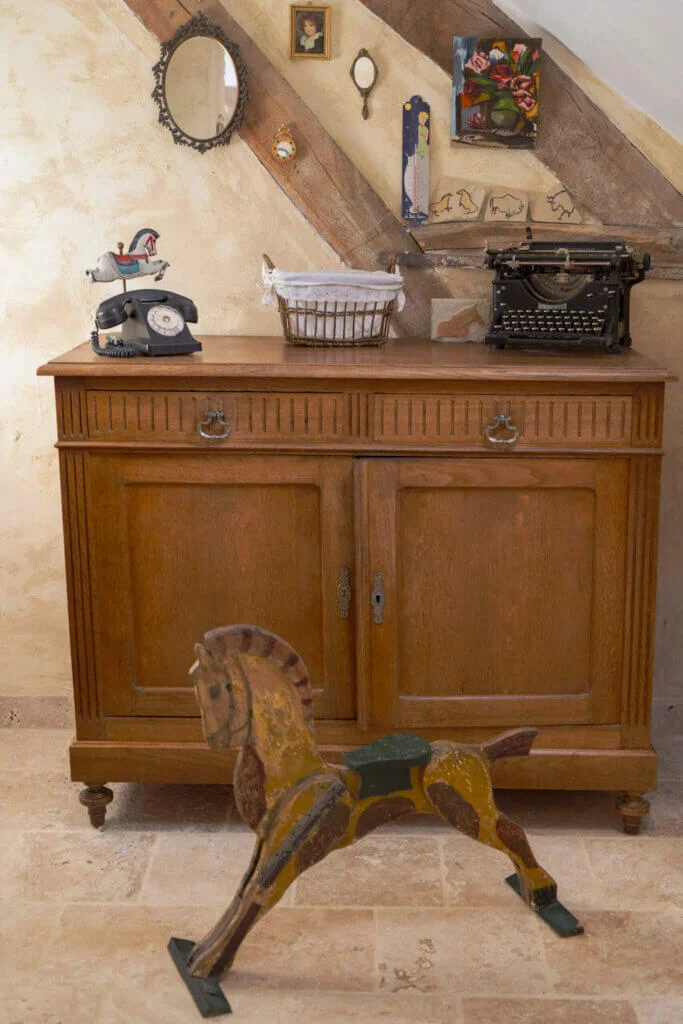meuble brocante gîte la famille est dans les blés