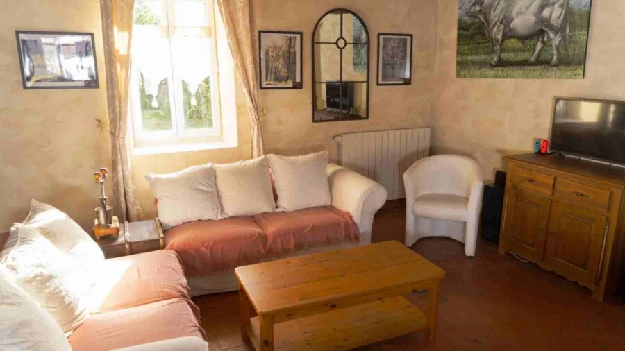 Notre gîte gîte pour 13 personnes la famille est dans les blés